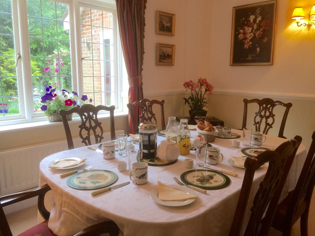 Bed and Breakfast Tirol House Thakeham Exterior foto